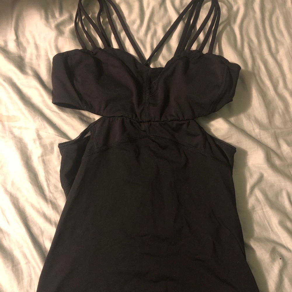 Lulu lemon workout top